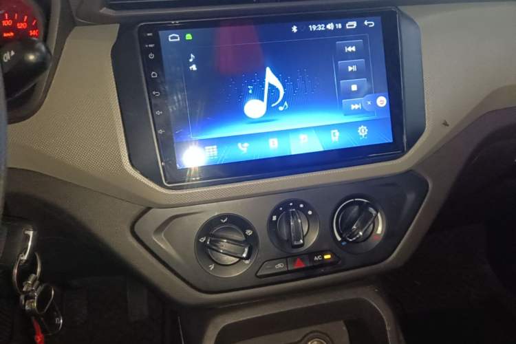 Used Wuling Hongguang 2021 1.5L Revised S Standard Version with Electric Power Steering LAR Audio And AC Panel