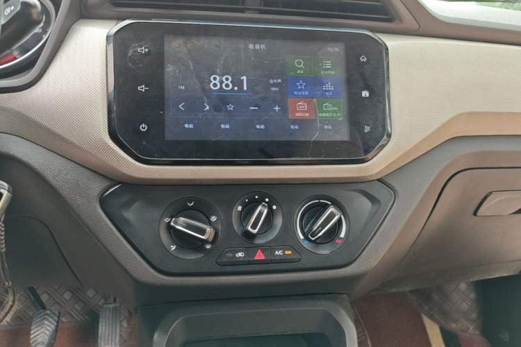 Used Wuling Hongguang 2021 1.5L Facelifted S Comfort Version with Electric Power Steering LAR Audio And AC Panel