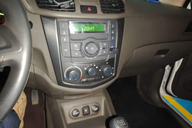 Used Wuling Hongguang 2021 1.5L S Base Version LAR Audio And AC Panel