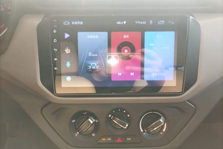 Used Wuling Hongguang 2021 1.5L Revised S Standard Version with Electric Power Steering LAR Audio And AC Panel