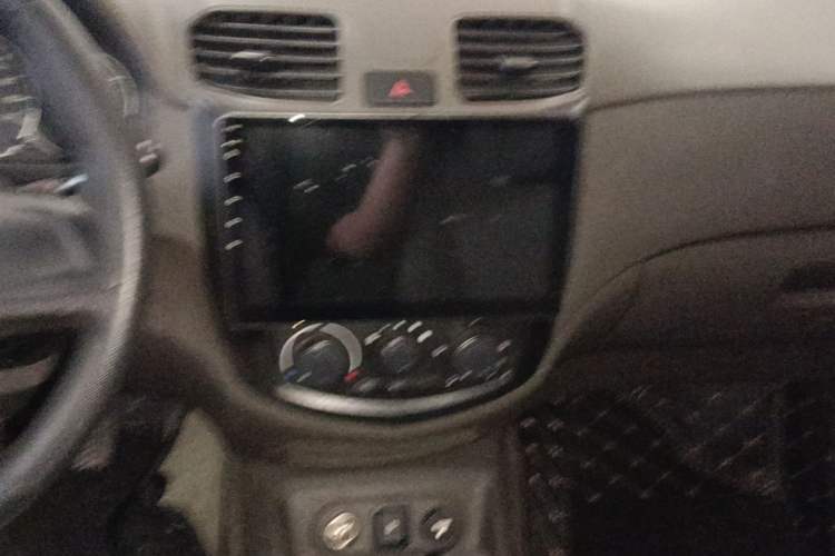 Used Wuling Hongguang 2021 1.5L Revised S Base Version with Electric Power Steering LAR Audio And AC Panel