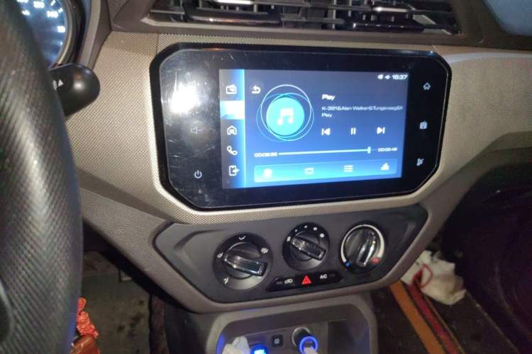 Used Wuling Hongguang 2021 1.5L Facelifted S Comfort Version with Electric Power Steering LAR Audio And AC Panel