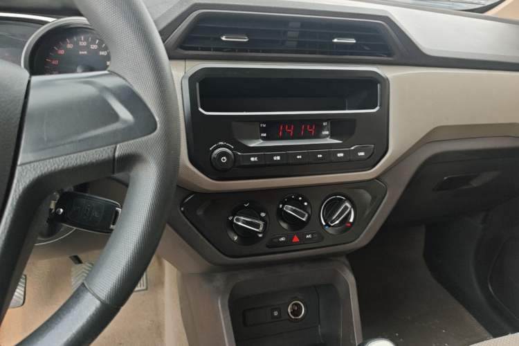 Used Wuling Hongguang 2021 1.5L Revised S Standard Version with Electric Power Steering LAR Audio And AC Panel
