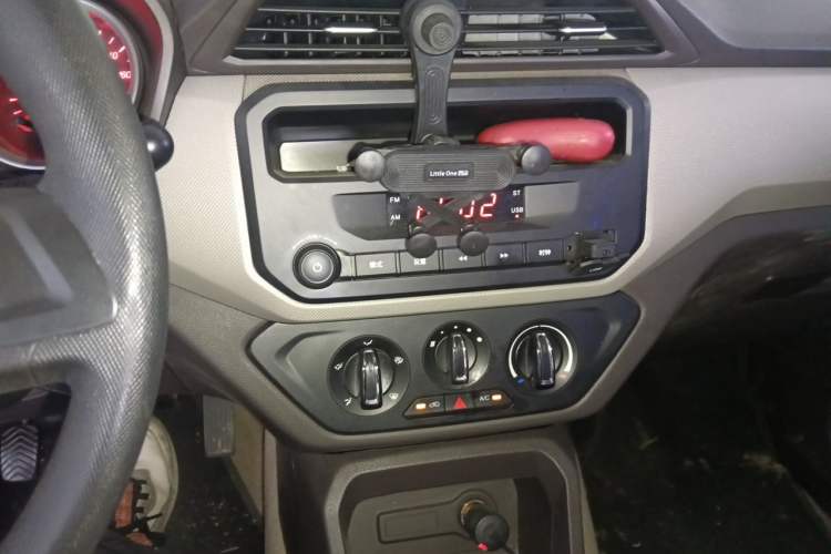Used Wuling Hongguang 2021 1.5L Revised S Standard Version with Electric Power Steering LAR Audio And AC Panel