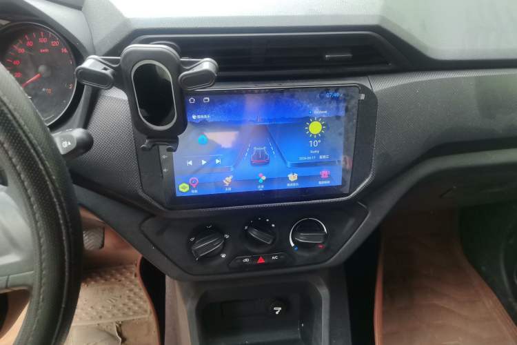 Used Wuling Hongguang 2021 1.5L Revised S Base Version with Electric Power Steering LAR Audio And AC Panel