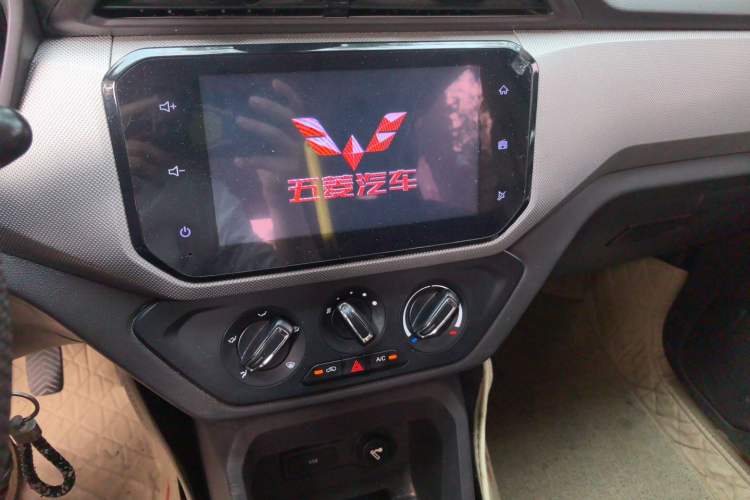 Used Wuling Hongguang 2021 1.5L Facelift S Comfort Version Hydraulic Power Steering LAR Audio And AC Panel
