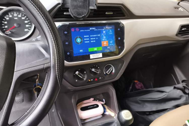 Used Wuling Hongguang 2021 1.5L S Comfort Edition LAR Audio And AC Panel