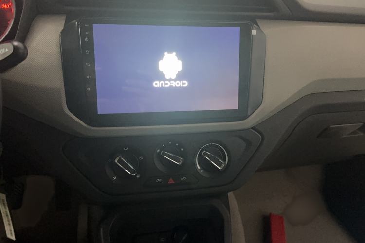 Used Wuling Hongguang 2021 1.5L Revised S Standard Version Hydraulic-Power-Assisted LAR Audio And AC Panel