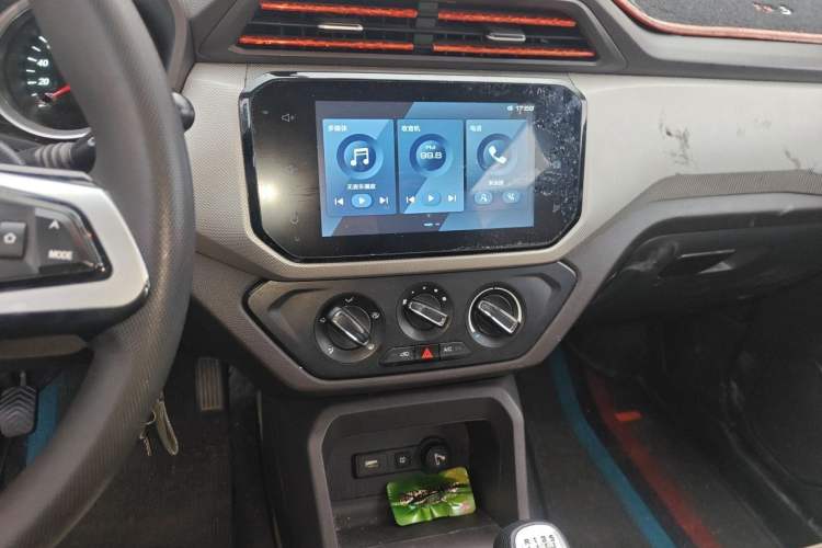 Used Wuling Hongguang 2021 1.5L Facelifted S Comfort Version with Electric Power Steering LAR Audio And AC Panel