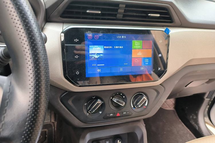 Used Wuling Hongguang 2021 1.5L Facelifted S Comfort Version with Electric Power Steering LAR Audio And AC Panel