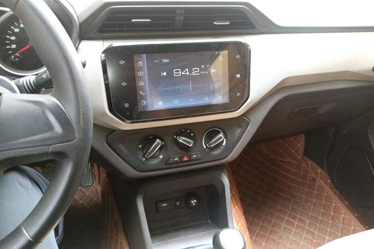 Used Wuling Hongguang 2021 1.5L Facelift S Comfort Version Hydraulic Power Steering LAR Audio And AC Panel