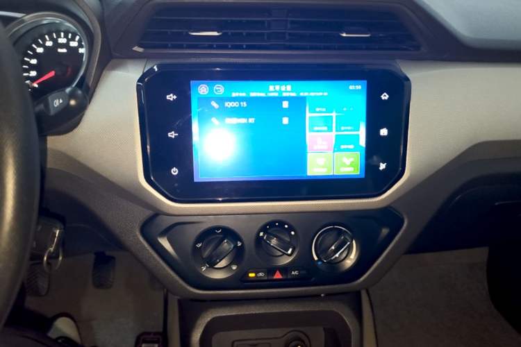 Used Wuling Hongguang 2021 1.5L Facelifted S Comfort Version with Electric Power Steering LAR Audio And AC Panel