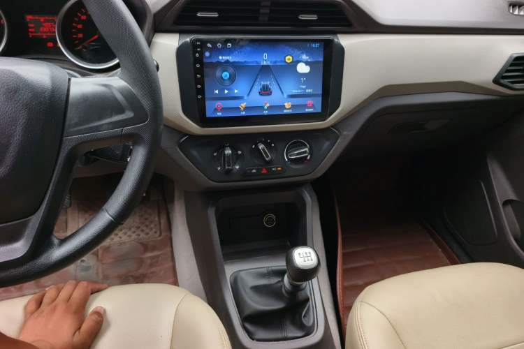 Used Wuling Hongguang 2021 1.5L S Standard Version LAR Audio And AC Panel