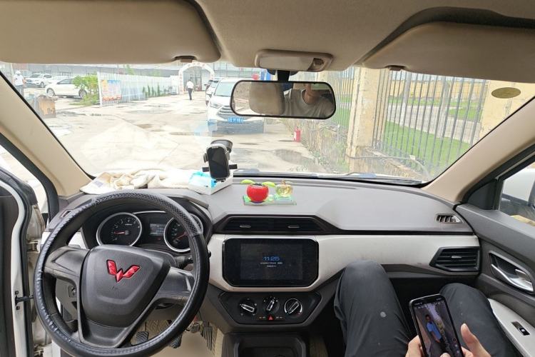 Used Wuling Hongguang 2021 1.5L Facelift S Comfort Version Hydraulic Power Steering LAR Center Console