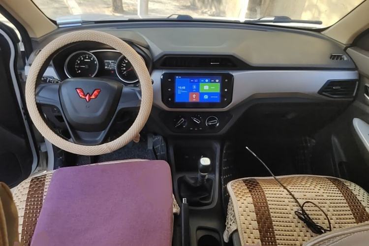 Used Wuling Hongguang 2021 1.5L Facelift S Comfort Version Hydraulic Power Steering LAR Center Console