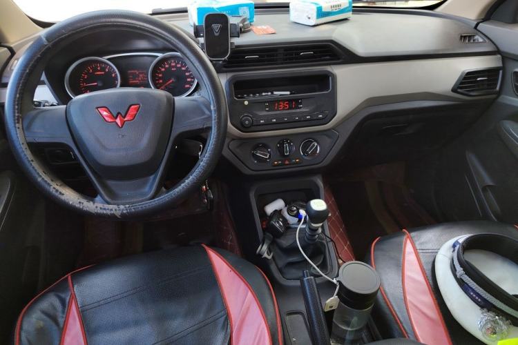 Used Wuling Hongguang 2021 1.5L Facelift S Comfort Version Hydraulic Power Steering LAR Center Console