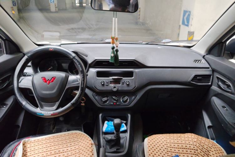 Used Wuling Hongguang 2021 1.5L Revised S Base Version with Electric Power Steering LAR Center Console