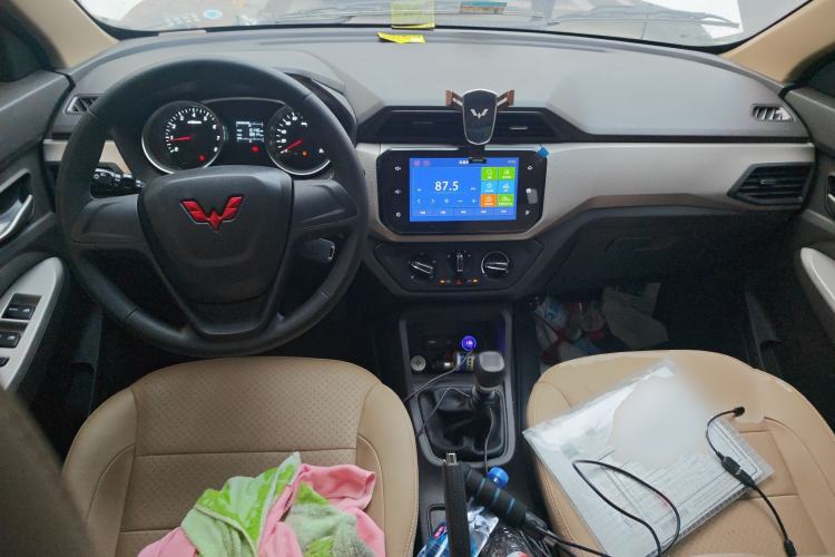 Used Wuling Hongguang 2021 1.5L Facelift S Comfort Version Hydraulic Power Steering LAR Center Console