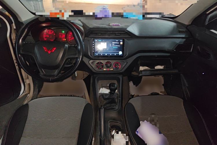Used Wuling Hongguang 2021 1.5L S Base Version LAR Center Console