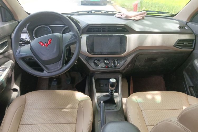 Used Wuling Hongguang 2021 1.5L Facelift S Comfort Version Hydraulic Power Steering LAR Center Console