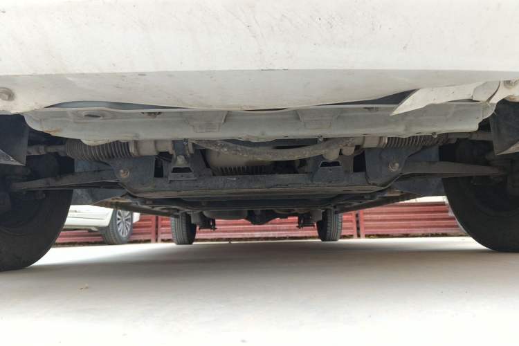 Used Wuling Hongguang 2021 1.5L Revised S Base Version with Electric Power Steering LAR Chassis Front