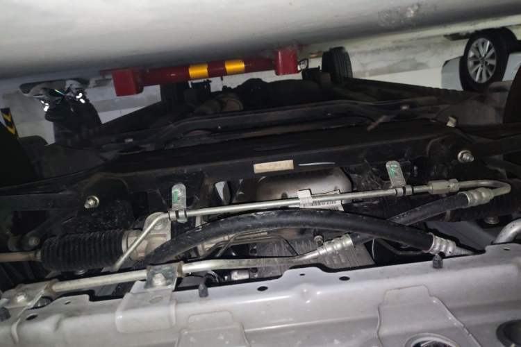 Used Wuling Hongguang 2021 1.5L Revised S Base Version Hydraulic Power Steering LAR Chassis Front