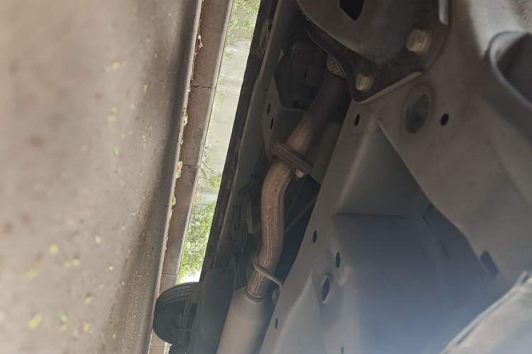 Used Wuling Hongguang 2021 1.5L Revised S Base Version with Electric Power Steering LAR Chassis Front Left