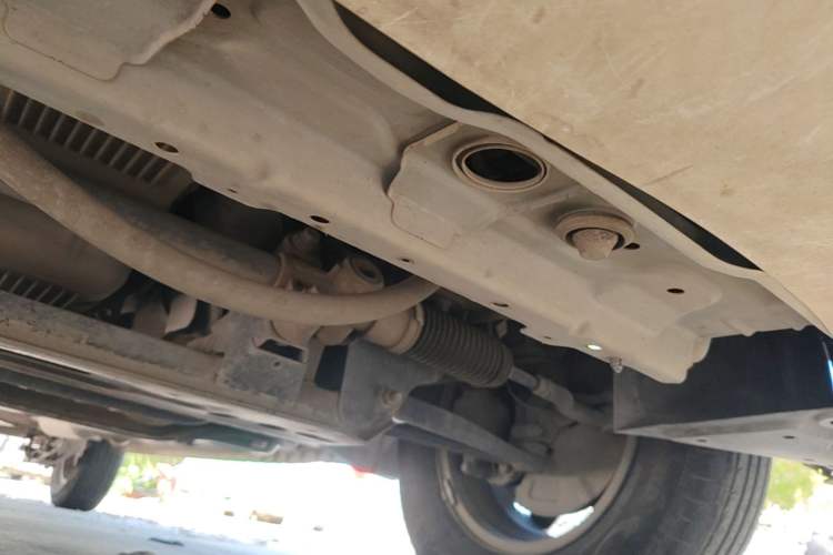 Used Wuling Hongguang 2021 1.5L S Standard Version LAR Chassis Front Left