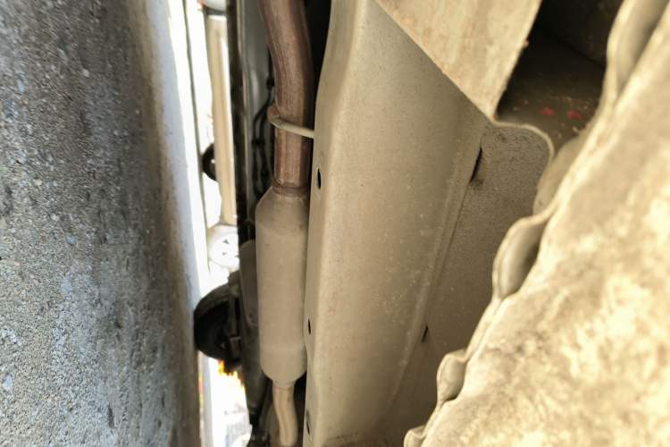 Used Wuling Hongguang 2021 1.5L Revised S Base Version Hydraulic Power Steering LAR Chassis Front Left