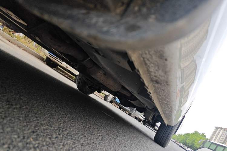 Used Wuling Hongguang 2021 1.5L Revised S Base Version Hydraulic Power Steering LAR Chassis Front Left