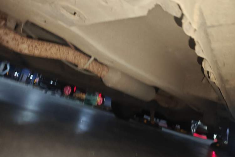 Used Wuling Hongguang 2021 1.5L S Standard Version LAR Chassis Front Left