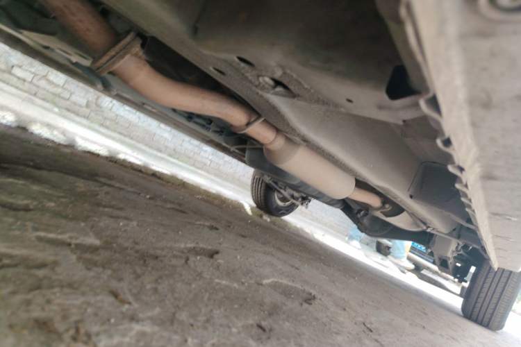 Used Wuling Hongguang 2021 1.5L S Standard Version LAR Chassis Front Left