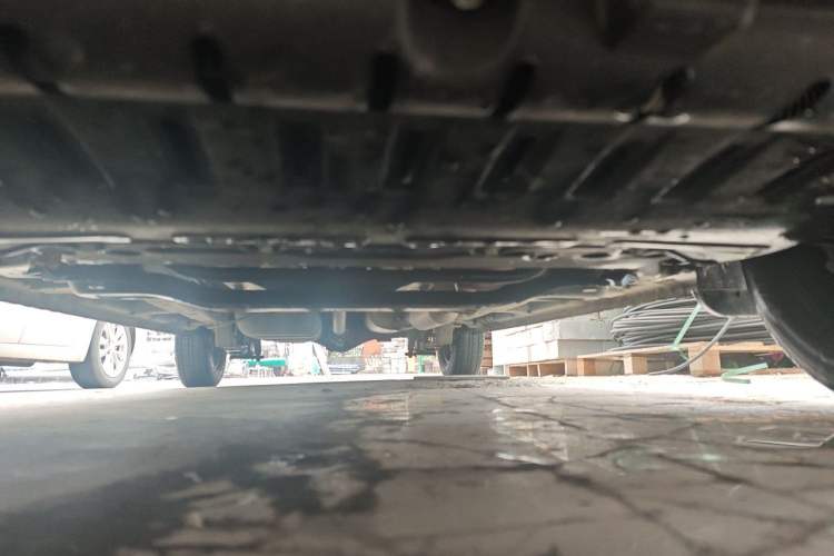 Used Wuling Hongguang 2021 1.5L Revised S Base Version Hydraulic Power Steering LAR Chassis Front