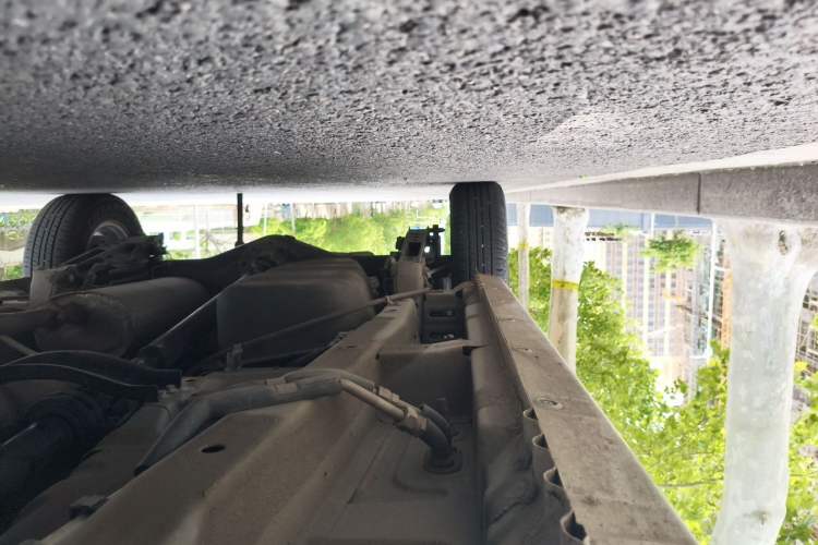 Used Wuling Hongguang 2021 1.5L Revised S Standard Version Hydraulic-Power-Assisted LAR Chassis Front Right