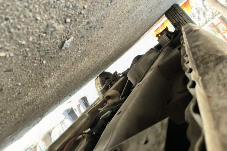 Used Wuling Hongguang 2021 1.5L Revised S Base Version Hydraulic Power Steering LAR Chassis Front Right