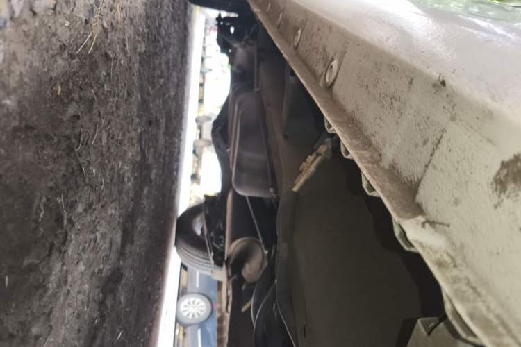 Used Wuling Hongguang 2021 1.5L Revised S Standard Version with Electric Power Steering LAR Chassis Front Right