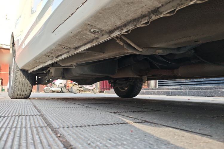 Used Wuling Hongguang 2021 1.5L S Standard Version LAR Chassis Front Right