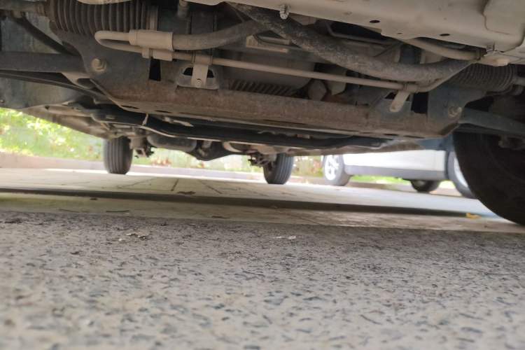 Used Wuling Hongguang 2021 1.5L Revised S Standard Version Hydraulic-Power-Assisted LAR Chassis Front