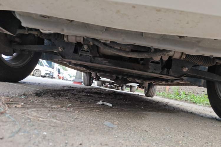 Used Wuling Hongguang 2021 1.5L Revised S Standard Version with Electric Power Steering LAR Chassis Front