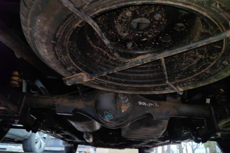 Used Wuling Hongguang 2021 1.5L Revised S Base Version Hydraulic Power Steering LAR Chassis Rear