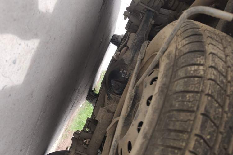 Used Wuling Hongguang 2021 1.5L Revised S Standard Version with Electric Power Steering LAR Chassis Rear
