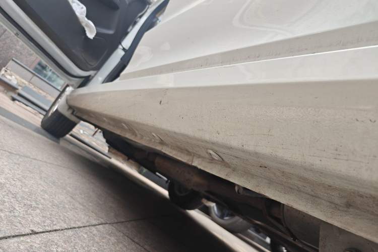 Used Wuling Hongguang 2021 1.5L Revised S Standard Version Hydraulic-Power-Assisted LAR Chassis Rear