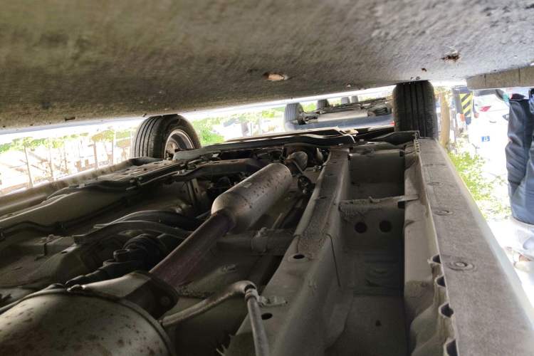 Used Wuling Hongguang 2021 1.5L S Standard Version LAR Chassis Rear Left