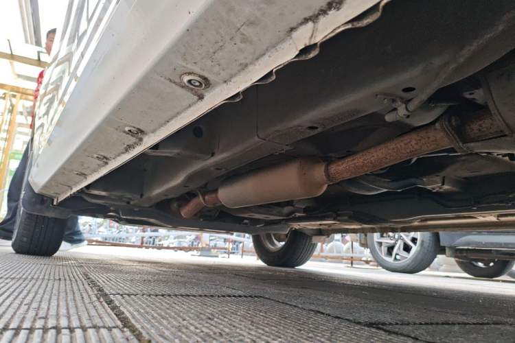 Used Wuling Hongguang 2021 1.5L S Standard Version LAR Chassis Rear Left