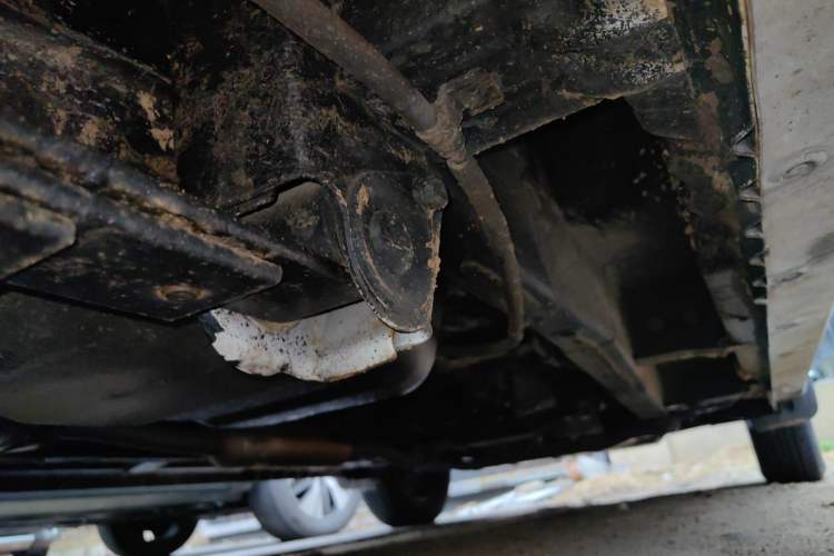 Used Wuling Hongguang 2021 1.5L Revised S Base Version Hydraulic Power Steering LAR Chassis Rear Right