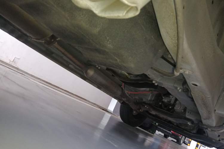 Used Wuling Hongguang 2021 1.5L Revised S Standard Version with Electric Power Steering LAR Chassis Rear Right