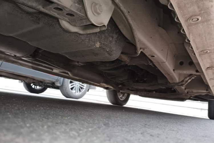 Used Wuling Hongguang 2021 1.5L S Standard Version LAR Chassis Rear Right