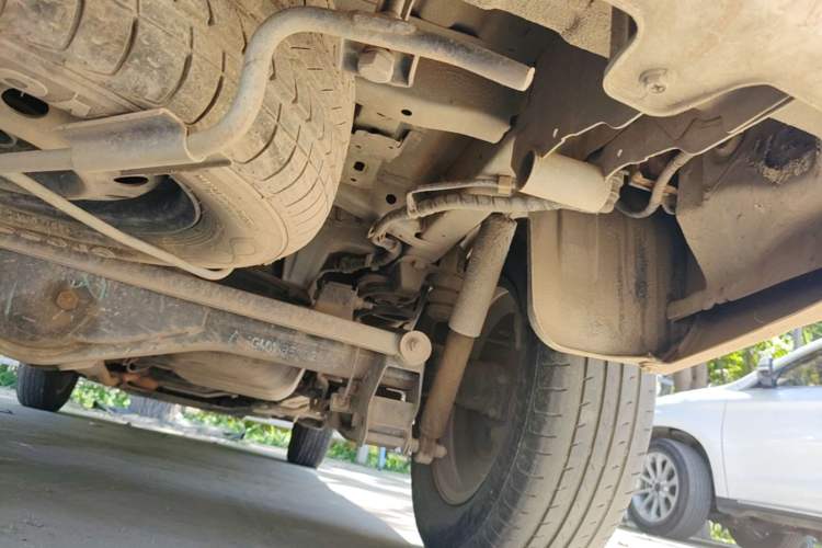 Used Wuling Hongguang 2021 1.5L S Standard Version LAR Chassis Rear Right