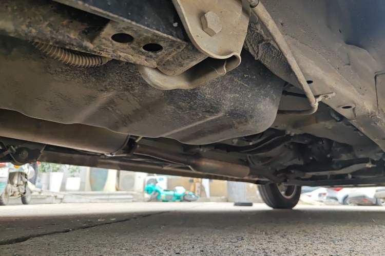 Used Wuling Hongguang 2021 1.5L S Standard Version LAR Chassis Rear Right