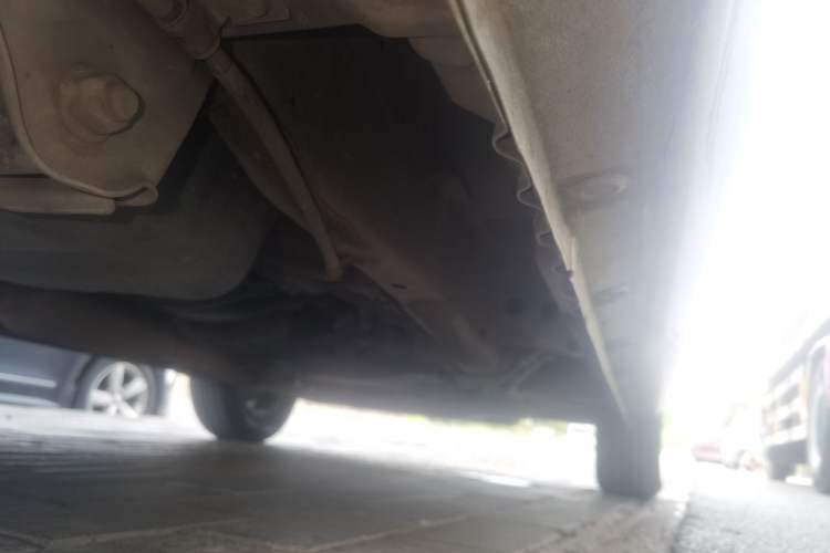 Used Wuling Hongguang 2021 1.5L Revised S Standard Version Hydraulic-Power-Assisted LAR Chassis Rear Right